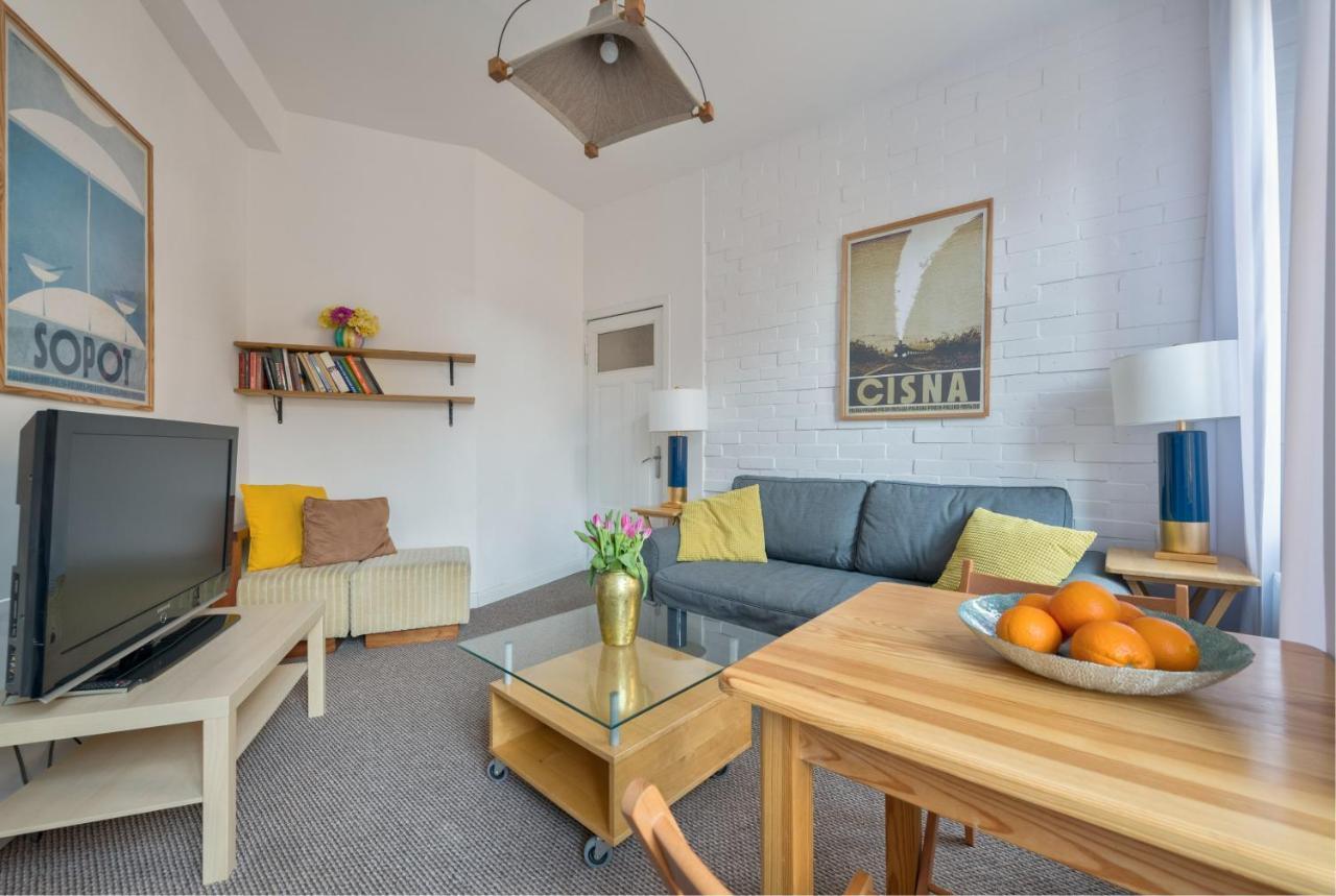 Dom & House - Apartamenty Kamienica Sopocka 150 Metrow Od Plazy Sopot Kültér fotó